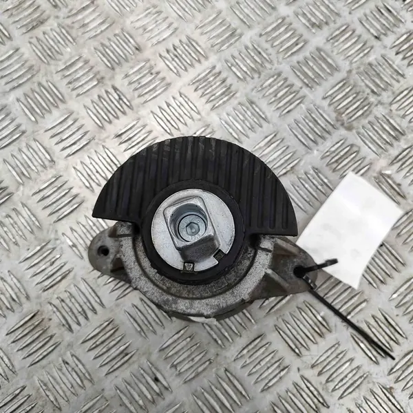 Supporto Motore Destro Mercedes CLS 500 W218 image 8