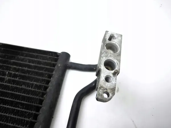 BMW X5 E53 2005 Kylmäainekondensaattori / A/C Jäähdytin OEM 6914216 image 3