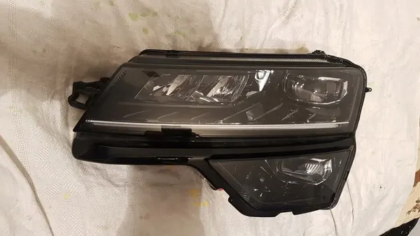 Farol Full LED Skoda 2017-2021 image 6