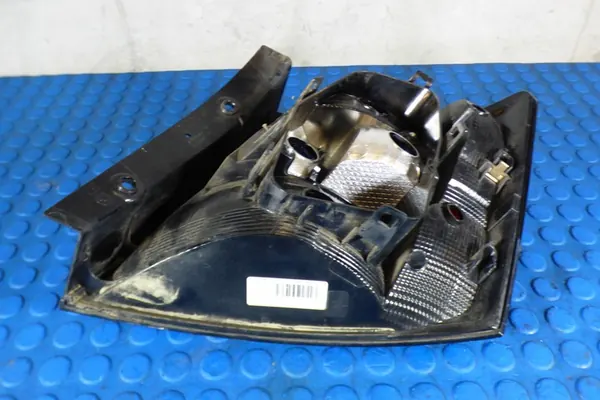 Luz trasera izquierda Skoda Fabia III, OEM 6V6945095 image 4