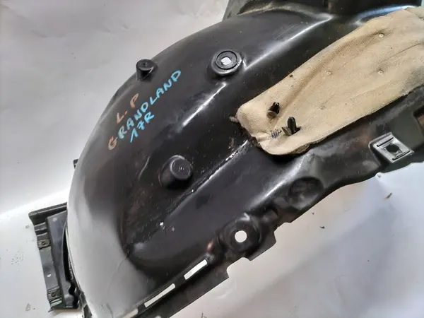 Fram vänster hjulhus Opel Grandland X image 4