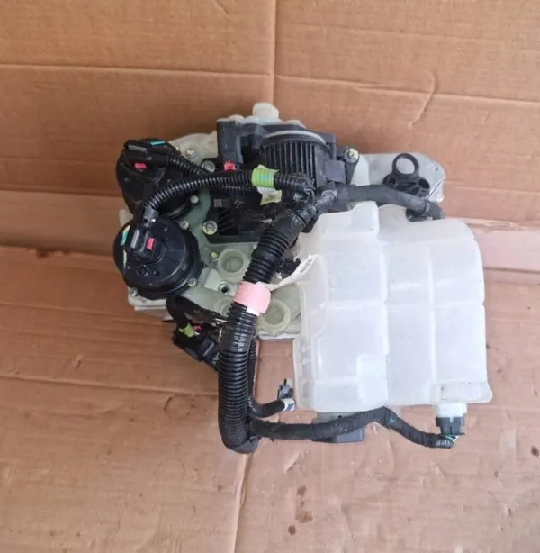 Tesla Model Y Webasto-osat OEM 150680300F - Käytetty image 7