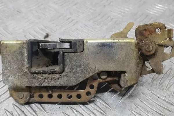 Vänster framdörrslås VW TRANSPORTER IV 701837015C image 2