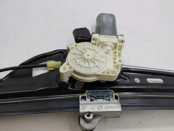 BMW 5 E60 E61 2005 Regulador de janela direito image 5
