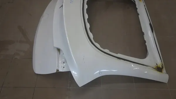 Tesla Y Takaluukku 1493410-ED-A image 4