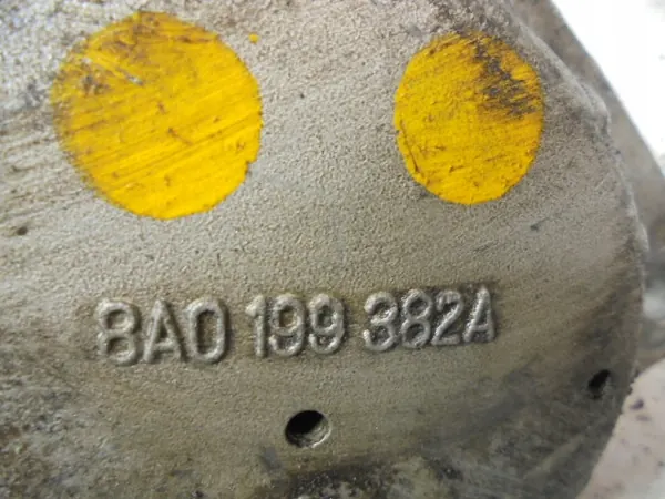 Soporte de motor AUDI 80 B4 1.9TD 75CV AAZ OEM 8A0199382A image 2