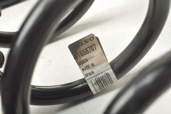 Volvo XC40 Hinterfedern OEM 31658707 - Komplettsatz image 3