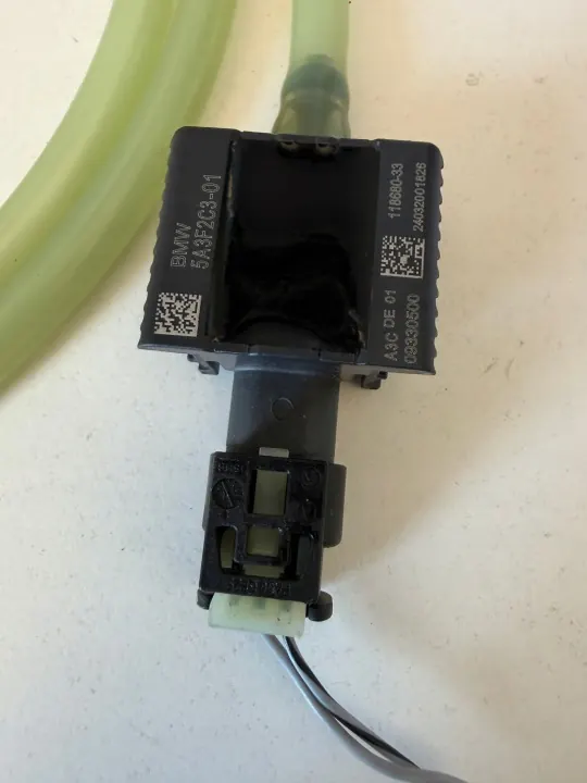 Sensor Protección Peatones BMW X1 U11 OEM 5A3F2C3 image 3