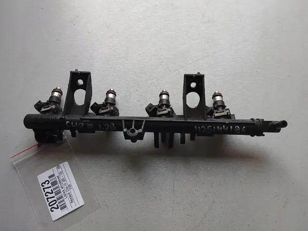 Ruiskutuskaide Renault Clio III 1.2b OEM 12504496 image 2