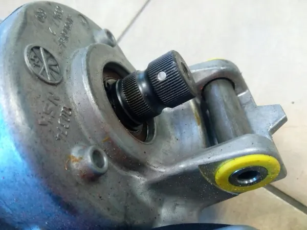 Ohjauspylväs OEM 488103520R Dacia Sandero Stepwaylle image 5