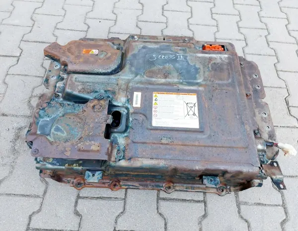 Suzuki Vitara S-Cross 1.5 Akku 140V 840Wh OEM 96530-76S00 image 2