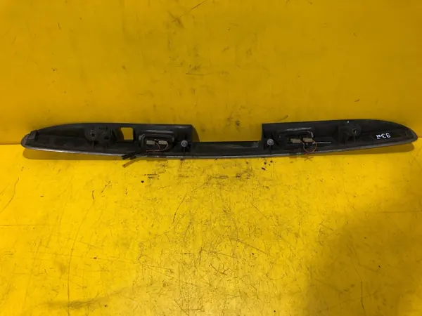 OEM 1647400893 Bandeau de coffre pour ML350 W164 image 3