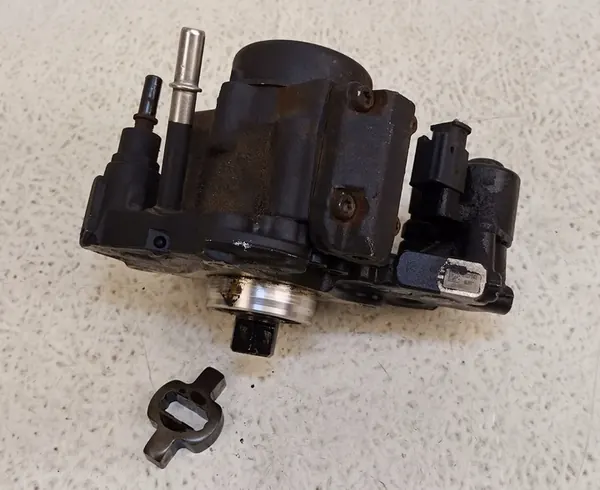 Delphi Kraftstoffpumpe Citroen Ford Peugeot 2.0D OEM 9424A050A image 6