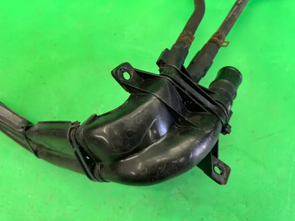 Bränslefyllningshals OEM 31030-3XXXX för Hyundai Elantra image 9