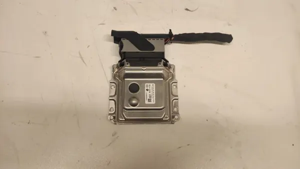 Contrôleur AdBlue OEM 29610-2U230 pour Kia Ceed III image 2
