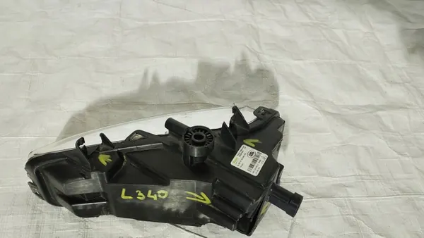 Land Rover OE BJ3M-R15K200-AB Rechte Halogen LED Lampe image 9
