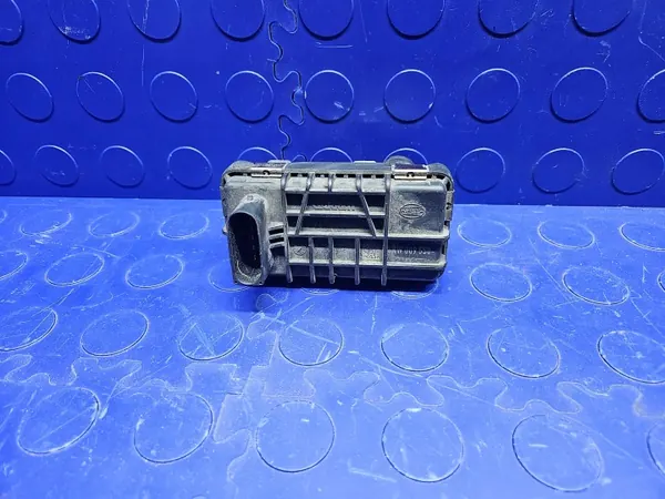 Actuateur Turbo OEM 6NW009550 - Audi OE d'occasion image 2