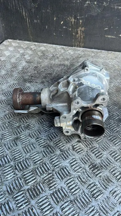 Verteilergetriebe Volvo XC90 II 2016 OEM P31325810 image 2