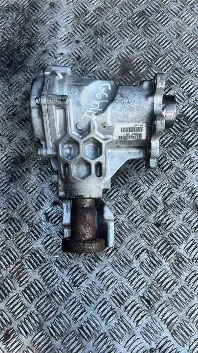 Verteilergetriebe Volvo XC90 II 2016 OEM P31325810 image 4