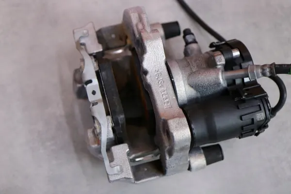 Sistema de freno BMW OE OEM 8846927 image 7