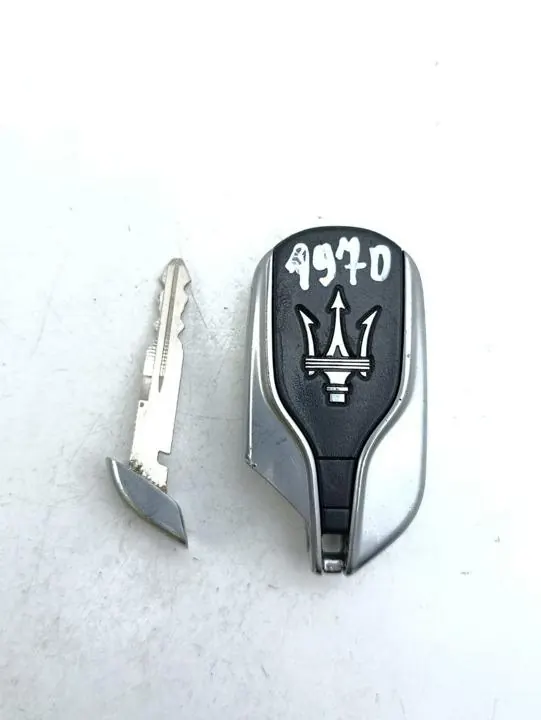 Maserati Levante 2017 avain OEM 5930487AA image 4