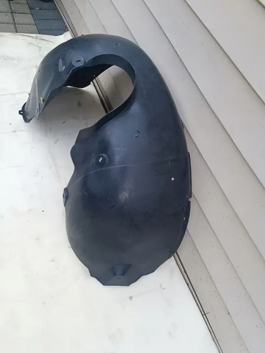 SEAT MII Front Right Wheel Arch 1S0809962F image 3