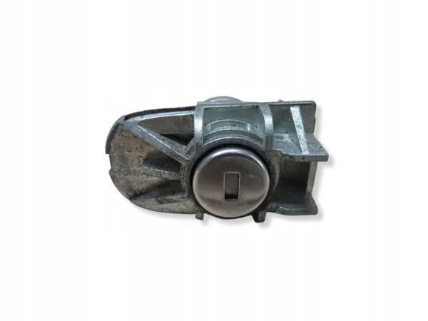 Ford Kuga II dörrlåsinsats OEM PRY3298 image 4
