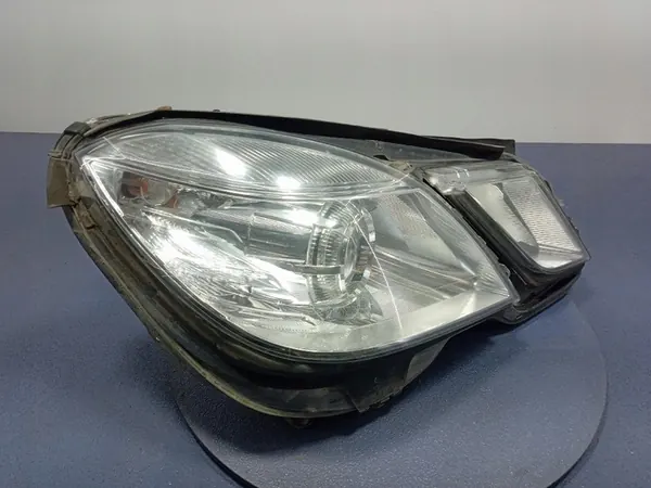 MERCEDES E W212 Rechter Koplamp Voor A2128208261 image 2