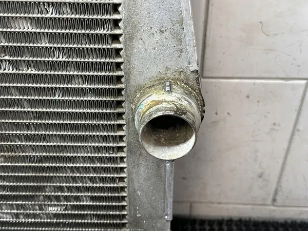 Vattenkylare BMW X5 E70 image 4