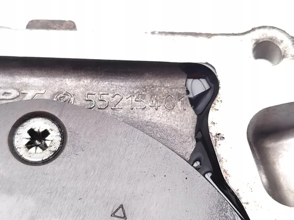 Vauxhall Vectra Olje Pump 1.9 CDTI Diesel 55215401 image 7