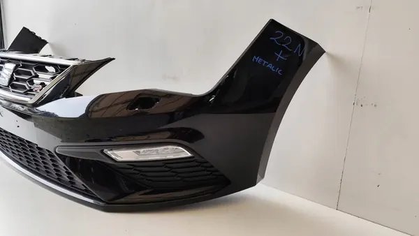 Paraurti anteriore Seat Leon III Lift 16-20r OEM 5F0807221AB image 4