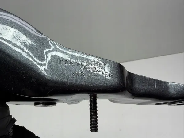 Etuoikea lokasuoja-kiinnike OEM 80A821136A image 7