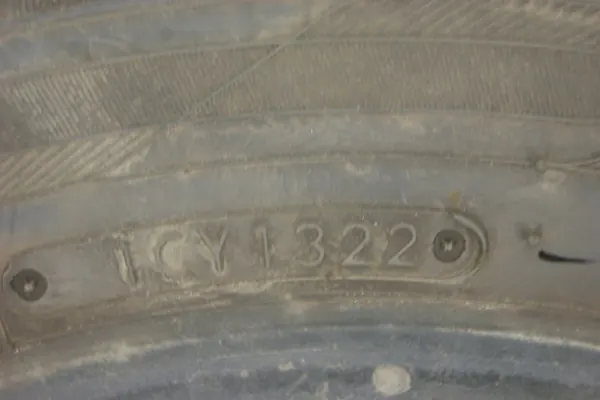 Sommerreifen Toyo Proxes CF2 175/60R15 image 4