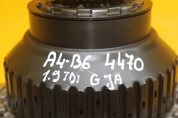 Gebrauchte Audi OE Kupplung 01J323259E für Multitronic image 9