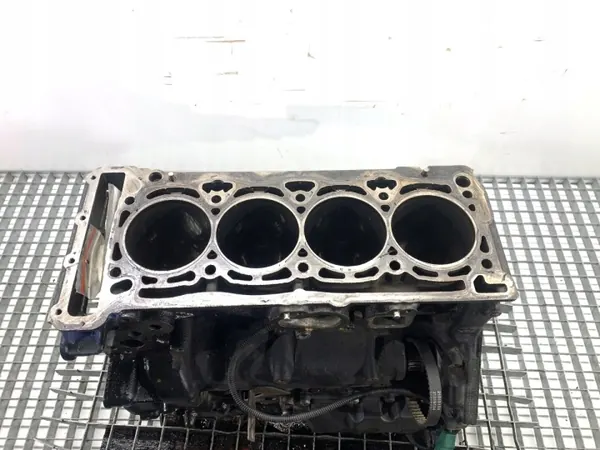 OEM Moottorilohko VW Tiguan 2.0 170hv CAW 2007-2018 image 5