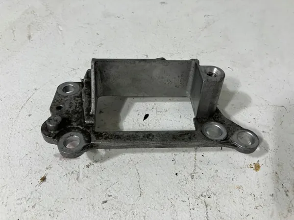 Alojamento do Plug da Caixa OEM AURIS II HYBRYDA - Usado image 3