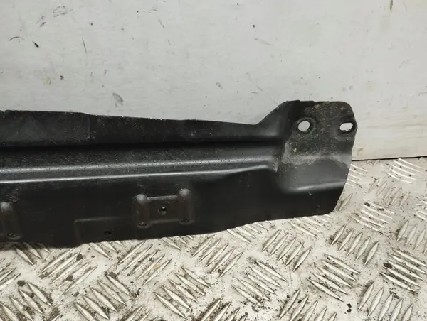 Porsche Cayenne (9PA) 2005 Kylarrörsfäste / Botten 7L0805551A image 4