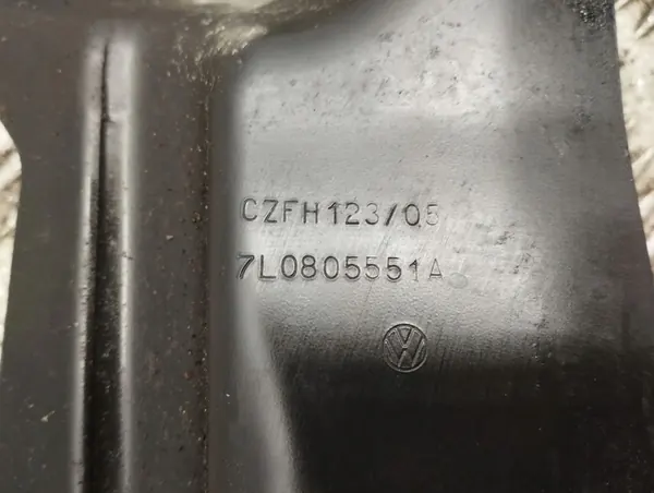 Porsche Cayenne (9PA) 2005 Kylarrörsfäste / Botten 7L0805551A image 5