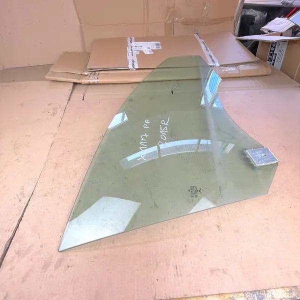 Vitre Portière Droite Avant Mercedes CLA C117 OEM image 4