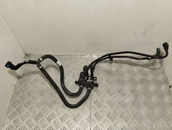 Fuel Distributor Pipe Aston Martin DB11 2019 HY539B051AB image 1