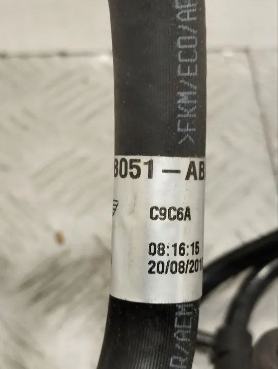 Fuel Distributor Pipe Aston Martin DB11 2019 HY539B051AB image 8