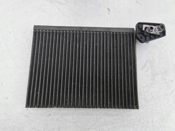 Mercedes-Benz A/C-lämmitysydin OEM AMD139009 image 8
