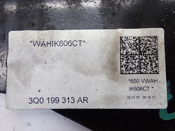 Käytetty VW OEM 3Q0199313AR peräkoukku Tiguan II:lle image 7