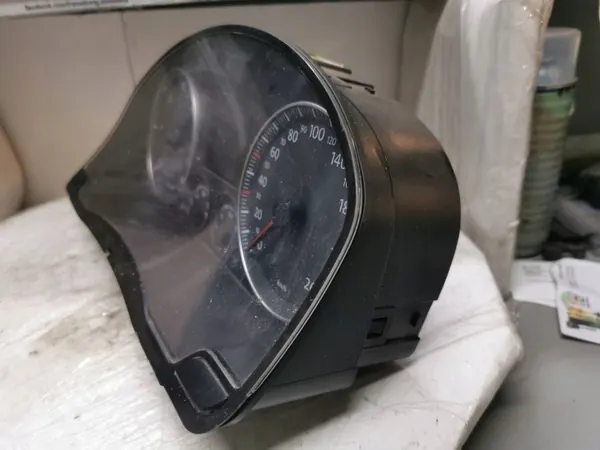 VWZ7Z0C8564323 Quadro de Instrumentos para VW Golf 1.9 TDI image 3