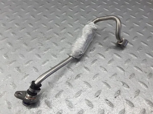 Conduite d'huile turbo OEM 2826007600 Hyundai i20 image 3