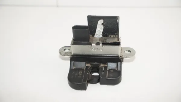 OEM 360191841 takaluukun lukko VW Touran 1T3 2010-2016 image 8