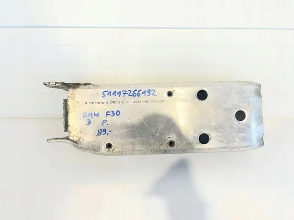 Oikea iskunvaimennus BMW 3 F30 F31 F20 F22 OEM 51117266192 image 4