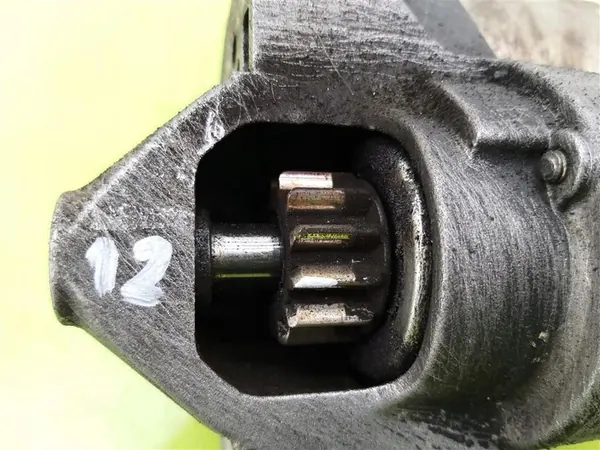 Motor de arranque Peugeot 307 I 2.0HDI 2001-2005 MITSUBISHI M001T80381 image 2