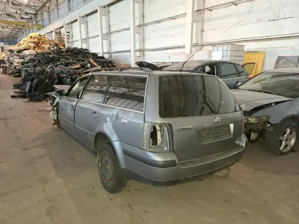 Pompe à huile OEM 038115121 pour VW Passat 1.9L 2001 image 7