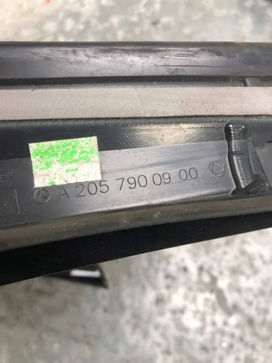 OEM A2057901000BILI Takaluukunauha Mercedes Vasen/Oikea image 6
